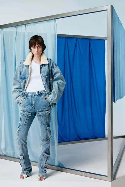 Look 11